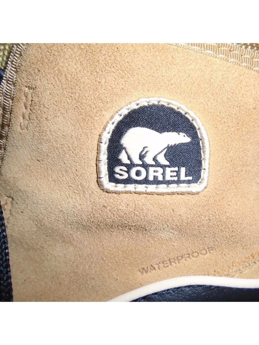 Sorel Brown Boys Shoes Winter Boot with laces fluffy Size 4